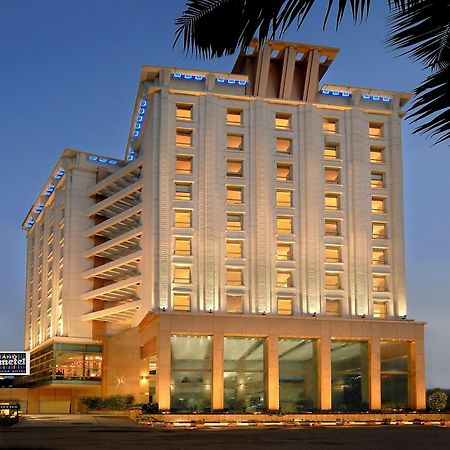 Hotel Lemon Tree Premier, Malad, Mumbai Exterior foto